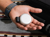 The Twelve South ButterFly allows you to wirelessly charge two Apple devices simultaneously. (Image source: Twelve South)