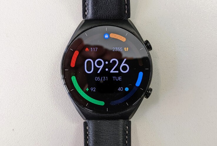The display of the Xiaomi Watch S1 is protected by sapphire glass.