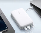 Vivo could introduce two new power banks alongside the X200 series smartphones (Image source: Li Ang Ang ah on Weibo)