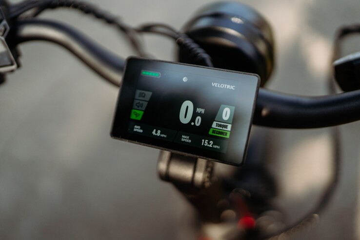 The Velotric Triker e-trike has a 3.5-inch full-color center-mounted LCD display (Image source: Velotric)