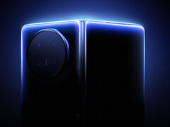 The Magic V6 features a similar design to last year's model.