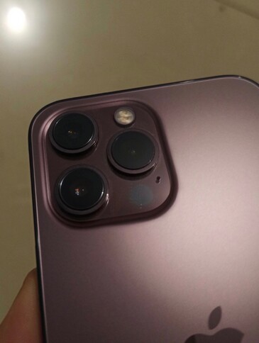 Possible iPhone 13 Pro. (Image source: @MajinBuOfficial)