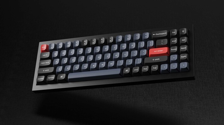 The Keychron Q7 features a premium all-aluminium build and a minimalist look with a few accent keycaps. (Image source: Keychron)