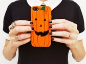 Novelty cases are the least of a phone's worries at Halloween. (Source: Indie Crafts)