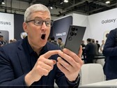 Viral deepfake shows Tim Cook as a fan of the Samsung Galaxy S25 Ultra. (Image source: X, Noah Cat, @Cartidise, screenshot).