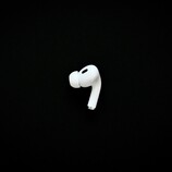 Some earbuds and headsets have been found to have critical vulnerabilities. An Apple EarPod pictured (Image source: Nik, via Unsplash)