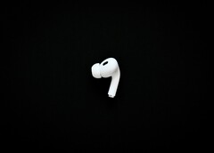 Some earbuds and headsets have been found to have critical vulnerabilities. An Apple EarPod pictured (Image source: Nik, via Unsplash)