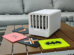 The developer, Jack Harvest, has reportedly poured over 200 hours into this NAS project. (Image source: u/jackharvest on Reddit)