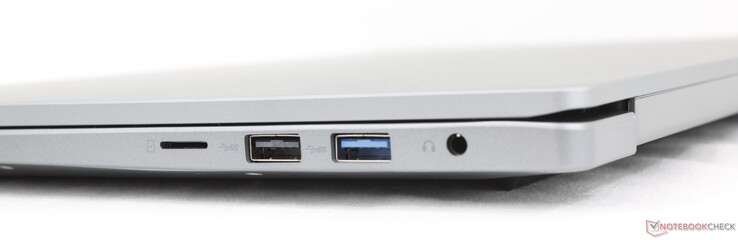 MicroSD reader, USB-A 2.0, USB-A 3.0, 3.5 mm headset