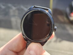 Huawei Watch Buds with AOD