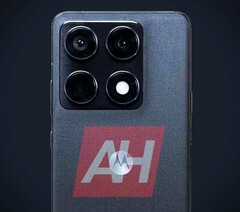 The Motorola Edge 70 Ultra has an enormous camera module (Image source: Android Headlines)