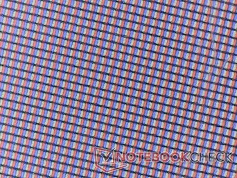The glass overlay is relatively thick which increases graininess and impacts image quality