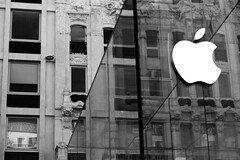 Apple has paused sales in Russia, among other restrictions. (Image source: Niccolò Chiamori)