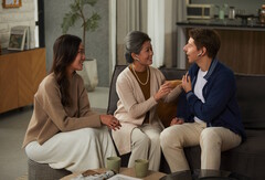 Timekettle W4: Headphones with translation function. (Image source: Timekettle)