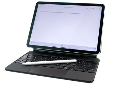 iPad Air 4 with Magic Keyboard and Pencil 2