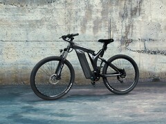 The RunDeer Starry Sky e-bike has a carbon fiber frame. (Image source: Indiegogo)