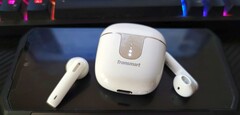 Tronsmart Onyx Ace Pro TWS in white finish (Source: Own)