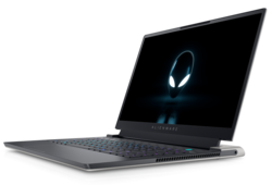 Alienware x15 R2 - Right. (Image Source: Dell)