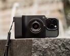 Caira turns smartphones into a micro-FourThirds camera (Image source: Camera Intelligence)