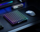 Keychron’s latest macro pad offers 100 freely programmable keys.