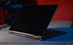 The Lenovo ThinkPad X13 Yoga Gen 3 is a refurbished convertible laptop bargain for under $500 (Image source: Benjamin Herzig)