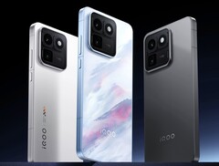 The iQOO 15T is available in three colors.