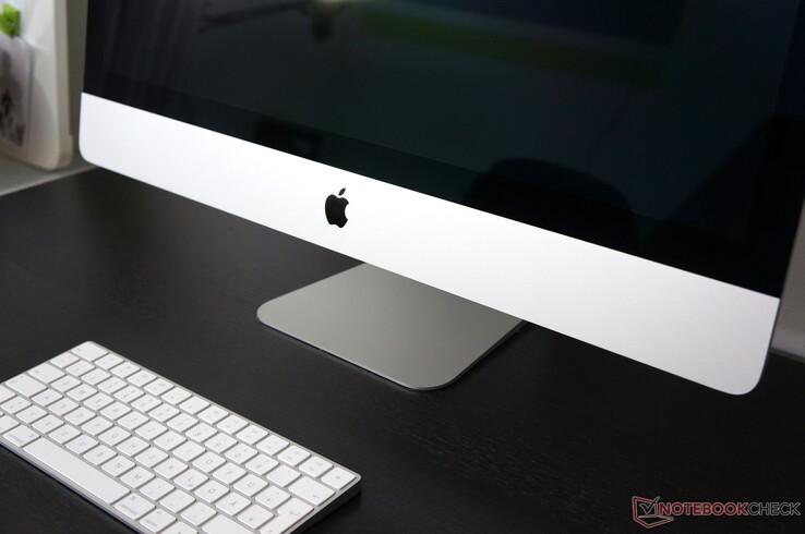 Apple iMac Retina 5K  inch M Late  Retina Review