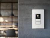 Aqara’s upcoming Touchscreen Switch S100 (pictured) has gained Matter certification. (Image source: Aqara)