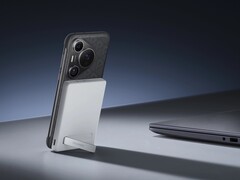 The Huawei SuperCharge Power Bank is now available in China. (Image source: Huawei)