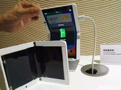 Oppo demonstrated foldable technology with this prototype device back in 2016. (Source: Mashable/Zaeke)