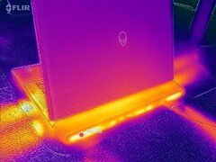 Alienware 16 Area-51 temperature map when rubbing Cyberpunk 2077 on Overdrive mode
