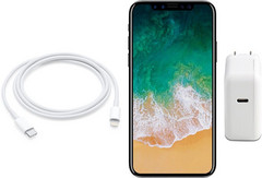 An artist's rendition of the iPhone 8 shows what its new wall charger might look like. (Source: Benjamin Geskin via MacRumors)