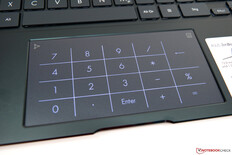 Touchpad of the Asus ZenBook Flip 13 UX363 with integrated number pad