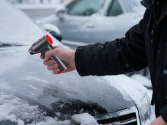 The Gooloo F3 cordless electric air duster boasts a maximum speed of 150,000 RPM (Image source: Gooloo)