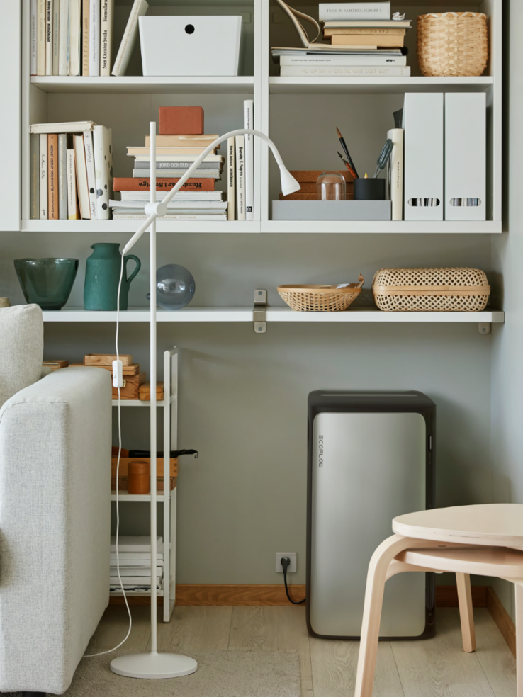 Some of the IKEA balcony power plants come with an EcoFlow battery (pictured). (Image source: IKEA)