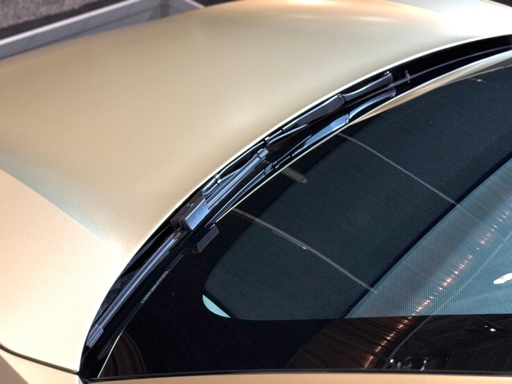 The original Cybercab monowiper.