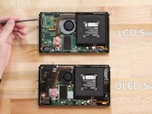 The Nintendo Switch OLED models contains a few changes from the LCD version. (Image source: iFixit)