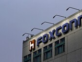 Apple's investigate alleged fraud at Foxconn (Image source: Nikkei)
