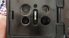 The Mate X3 allegedly shows its face. (Source: Wangzai Knows Everything via Weibo)