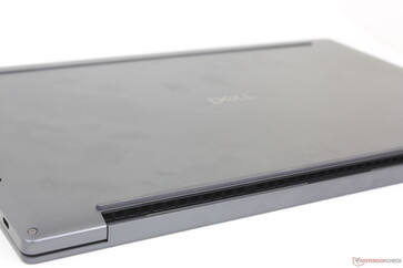 The 'Dell' and 'XPS' logos have been swapped on the new design when compared to the outgoing design