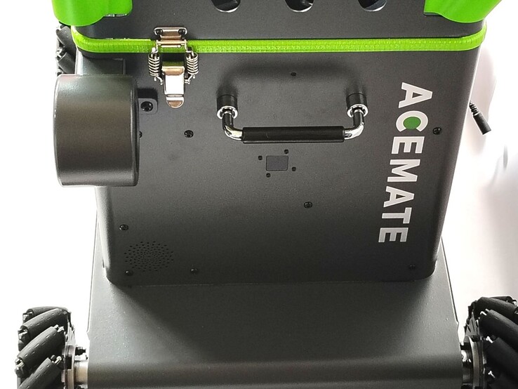 Side latch.