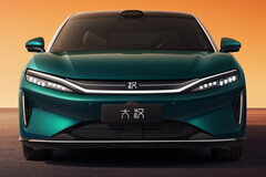 626-mile range, 764 hp and 9-minute charging: BYD opens presales for the new Da Han EV luxury electric sedan in China, with prices starting at the equivalent of around $36,900