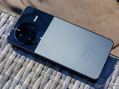 The F7 Pro (pictured) owes its origins to the Redmi K80. Image source: Notebookcheck
