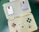 The shell of one MagicX clamshell gaming handheld looks a fair bit like the Retroid Pocket Flip 2. (Image source: MagicX)