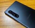 The Frost Black edition of the Xperia 1 II also comes with 12 GB of RAM. (Image source: Engadget Japan)
