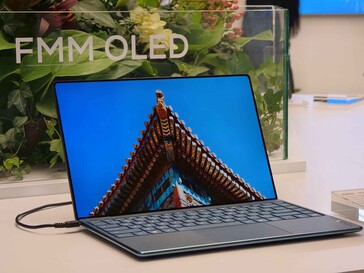Some highlights from TCL CSOT's MWC 2025 stand. (Source: Notebookcheck)