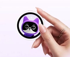 Oppo Bubble can be attached to a smartphone as a magnetic secondary display.