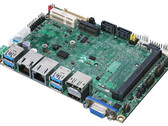 The Commell LE-37O offers Tiger Lake-U performance in a single-board computer form factor. (Image source: Commell)