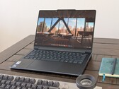 Lenovo Yoga 9 2-in-1 14 G11 swaps out 4K for 120 Hz and an older, slightly faster processor for a slightly more efficient newer one