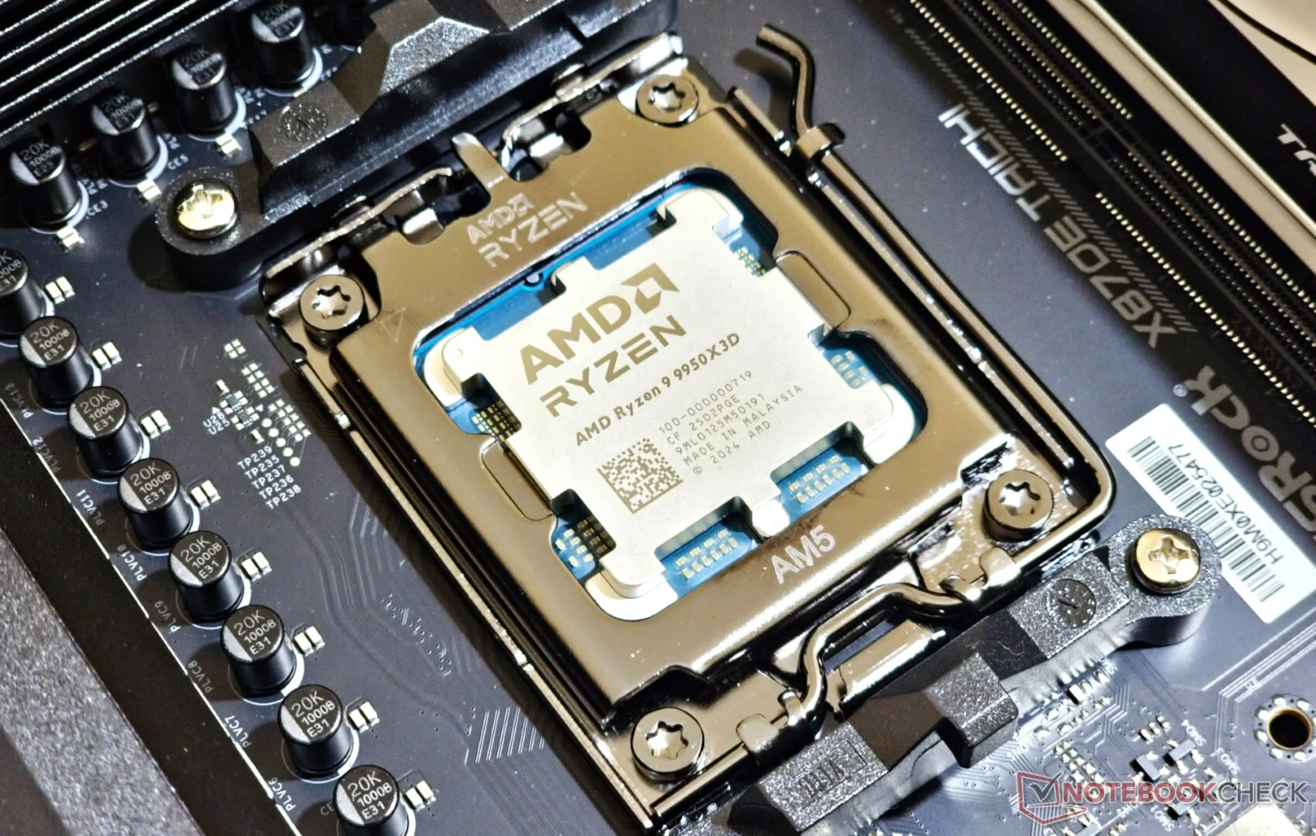 amd_ryzen-9_9950x3d_review-q82